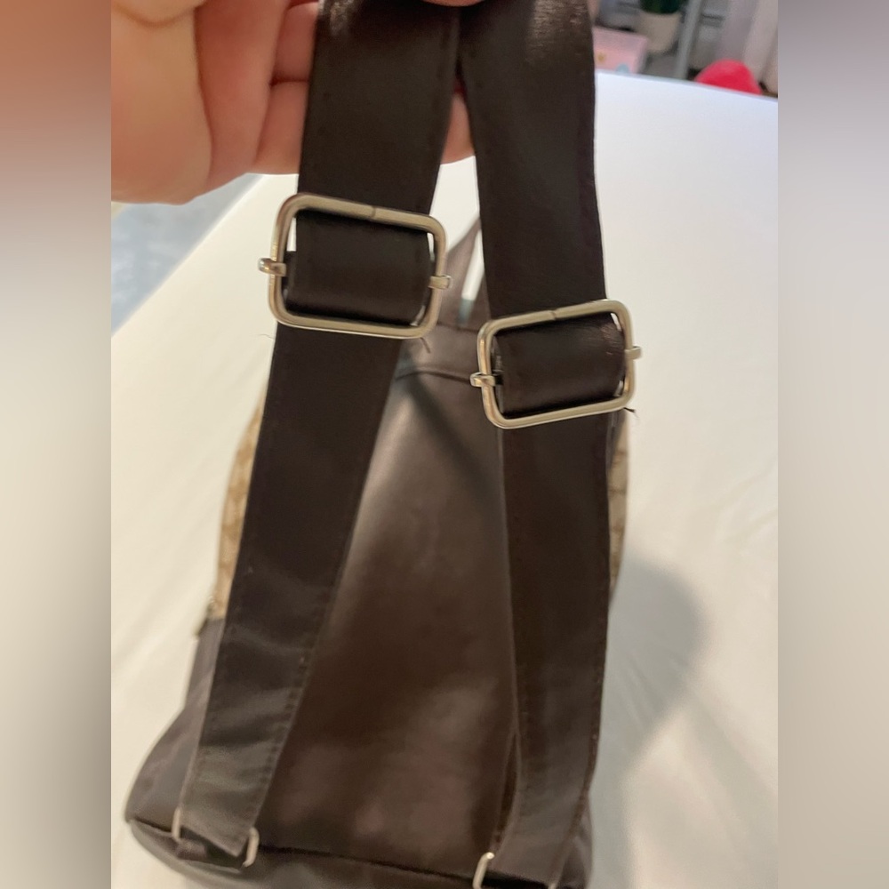 Gucci back pack - Picture 9 of 10
